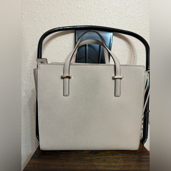 Kate Spade Large Light Pink Purse - Picture 4 of 8